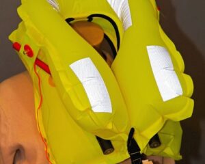 Do All Gas Inflating Life Jackets Have Retro Reflective Tape