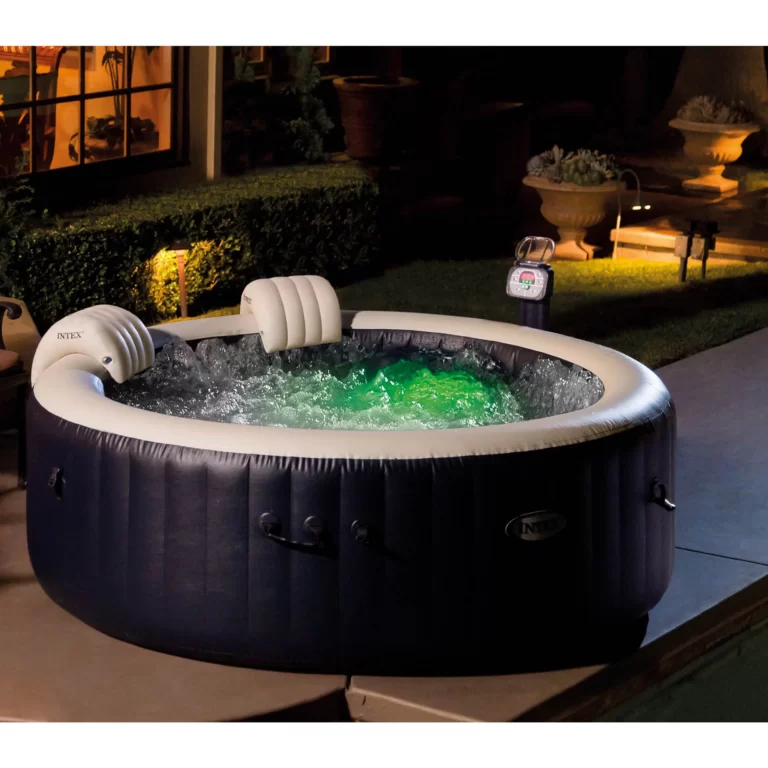 Do Inflatable Hot Tubs Have Seats